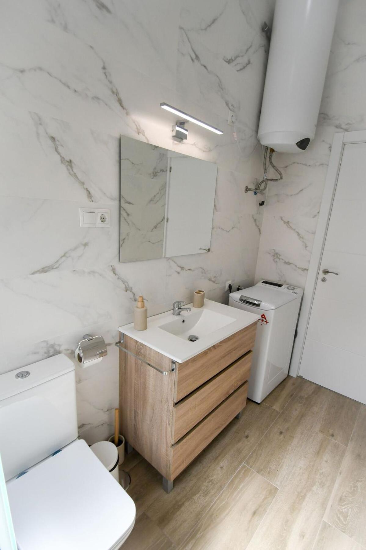 Modern Oasis In Vallecas Appartement *